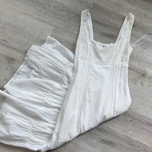 Lulu's white dress